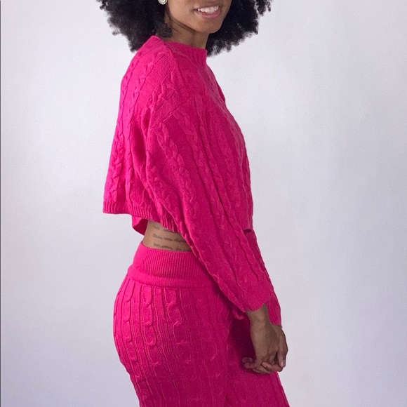 2 piece cable knit set in pink - Picture 3 of 3